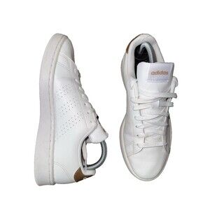 Adidas Advantage White Leather Low Top Tennis Shoes Gold Logo Sneakers Women’s 8